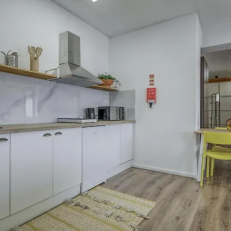 Travel & Live Fernao Magalhaes Apartamento Porto Exterior foto
