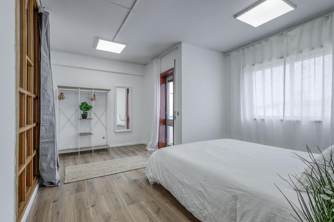 Appartement Travel & Live Fernao Magalhaes Porto